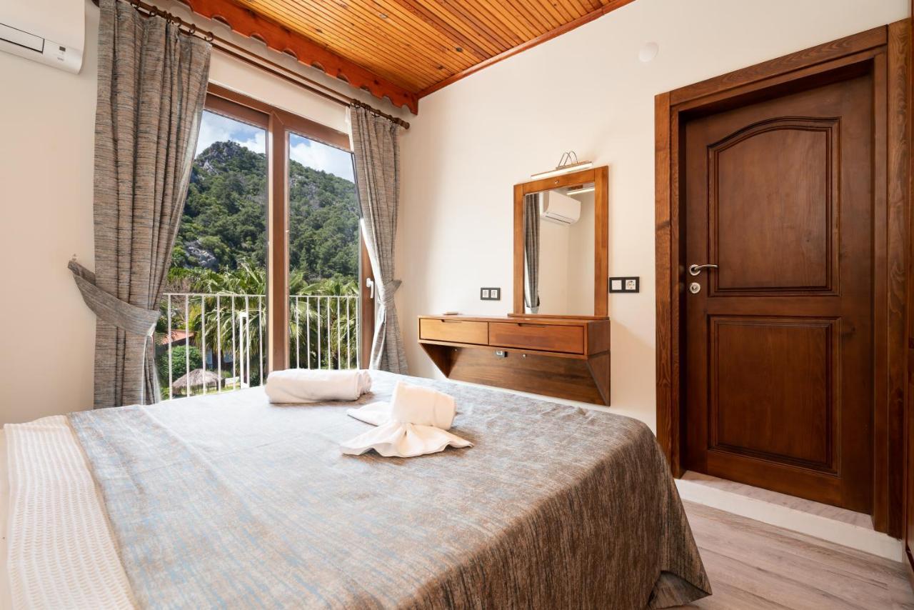 Ayris Hotel Чирали Екстер'єр фото